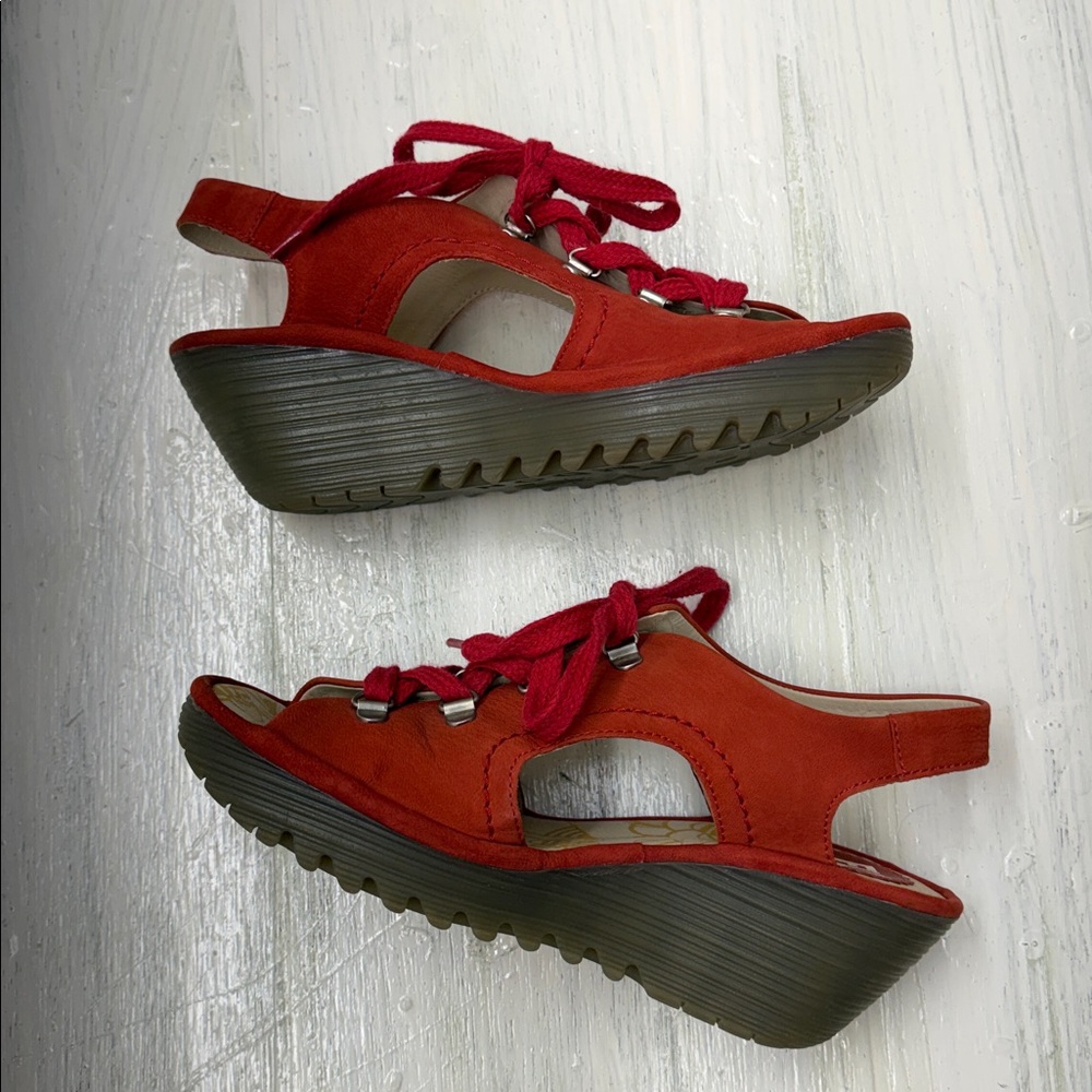 FLY London Ylfa Scarlet Red Leather Lace-Up Wedge Sandals Sz 39 - Picture 7 of 16